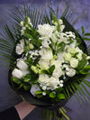 Buchet Funerar Alb Elegant – Trandafiri, Lisianthus și Alstroemeria