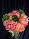 Buchet Mireasă „Coral Elegance” – 9 bujori premium